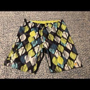 Men’s Quiksilver Board Shorts SZ 38
